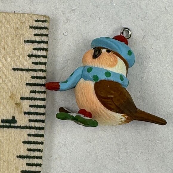 Hallmark 2021 Cozy Lil Critters Mini 1" Tree Ornament 3rd Bird all Bundled Up - Picture 7 of 10